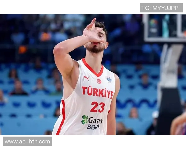 恩比德怒怼科克马兹晒图回应申京再引热议 恩比德怒怼科克马兹晒图回应申京再引热议